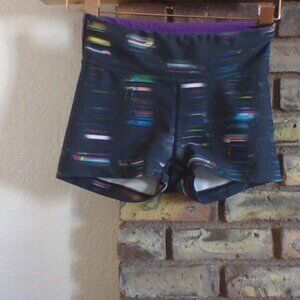 oiselle fitted multi color shorts size small used